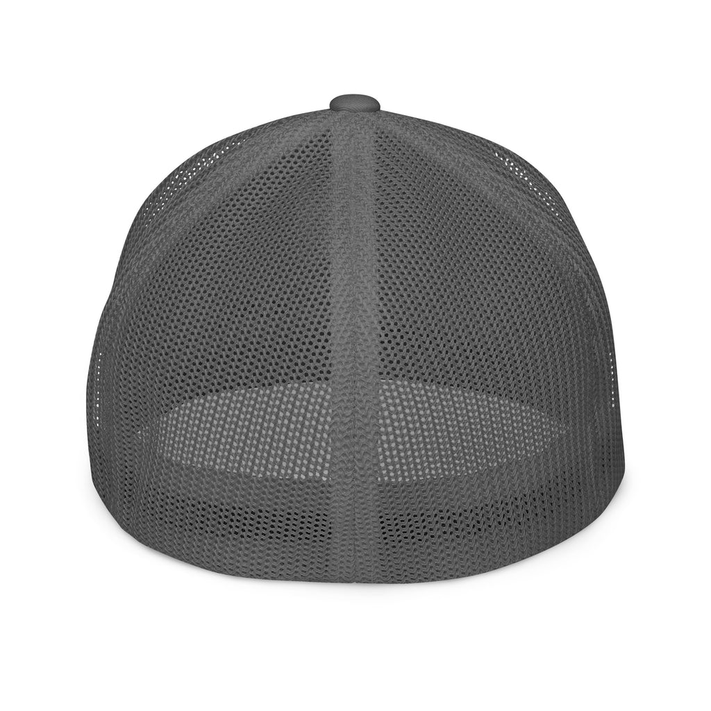 Love Bird | closed-back trucker cap