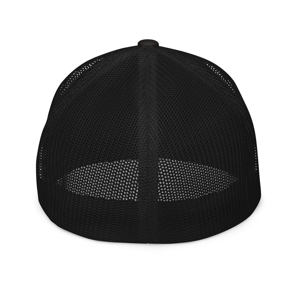 Love Bird | closed-back trucker cap